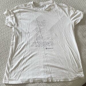 All yours graphic tee